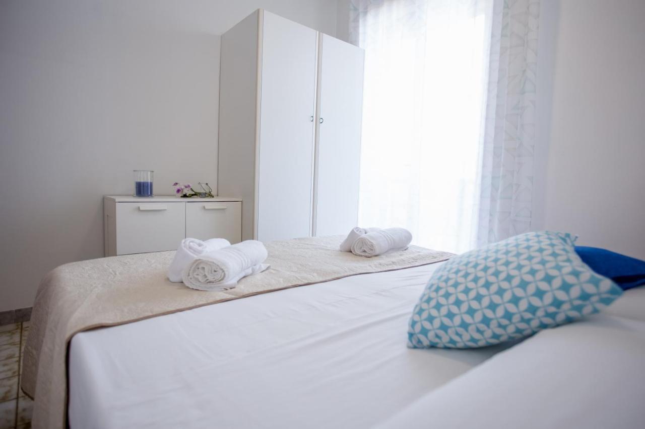 Homidoo Happiness Villa Marina di Ragusa Buitenkant foto